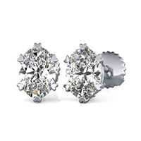 Stud Earrings With Heart Shaped Prong Setting